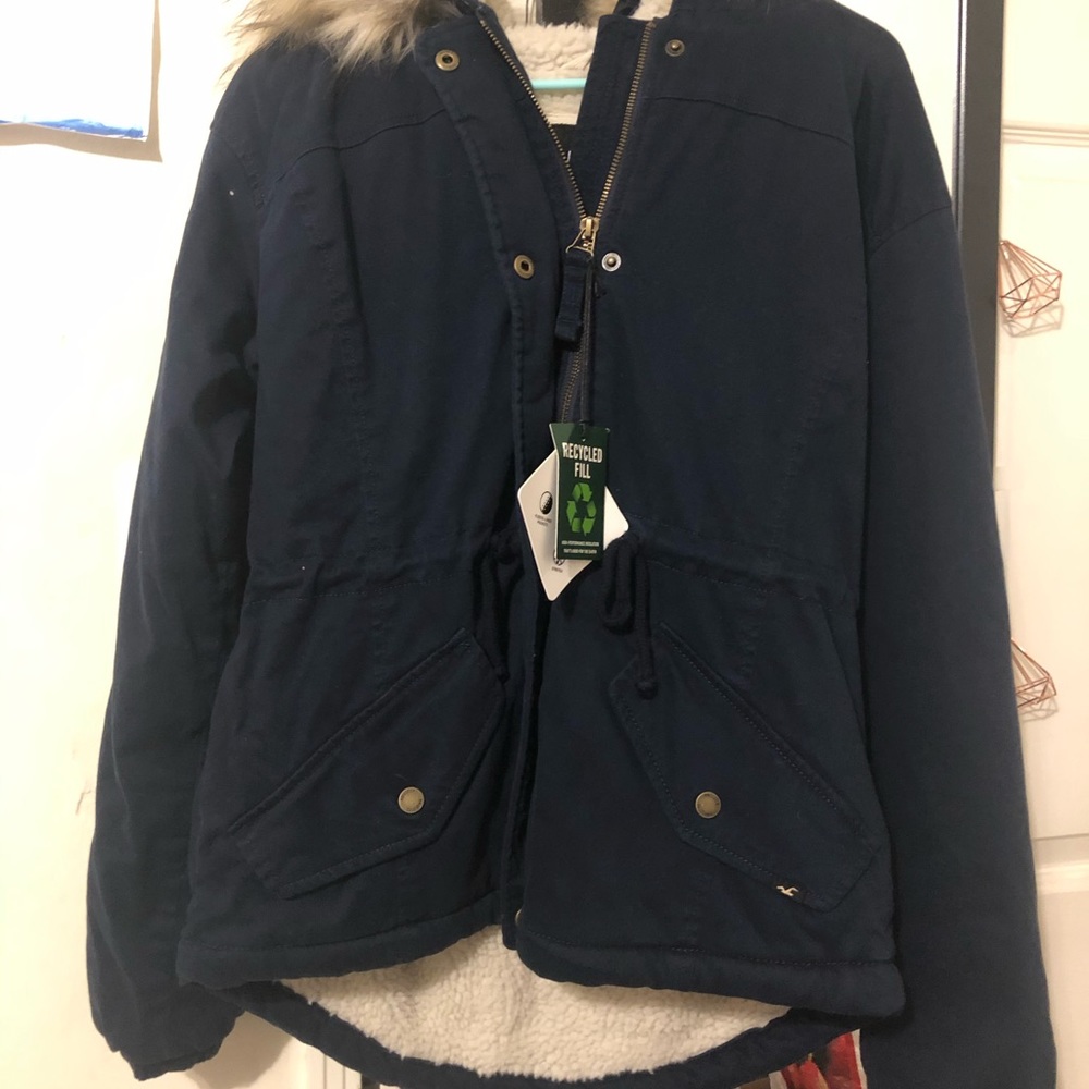 COPY - Hollister jacket - Picture 2 of 4